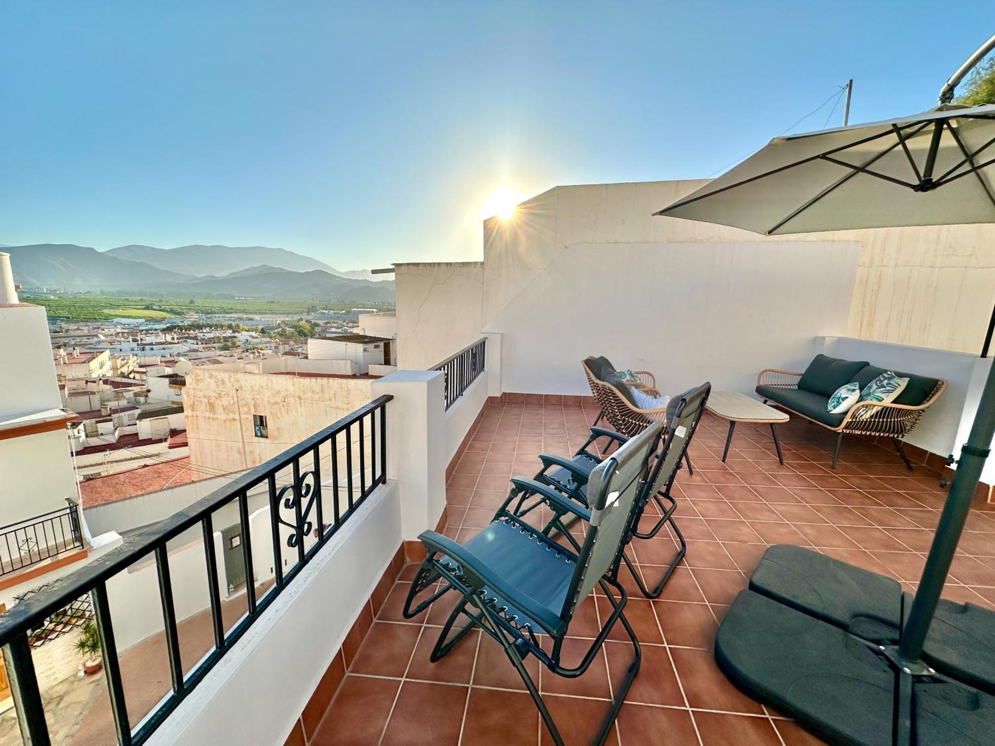 Villa Casa con terraza y patio privado en el casco antiguo de Salobreña Exterior foto